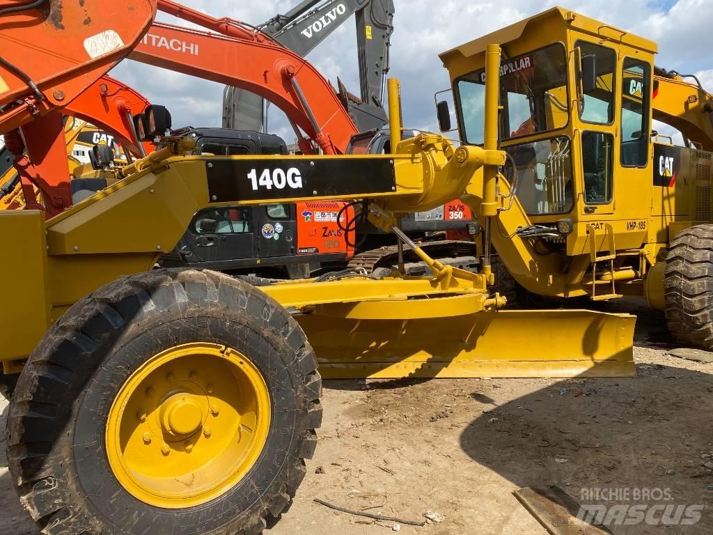 CAT 140 G معدات تمهيد الطرق