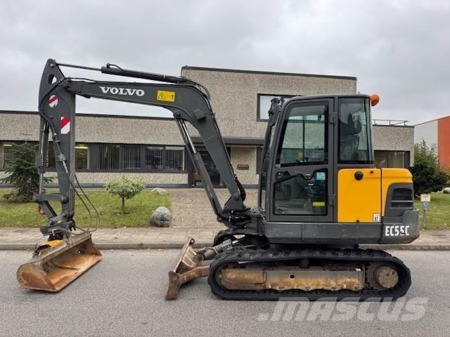 Volvo EC 55 C حفارات وسط 7 طن - 12 طن