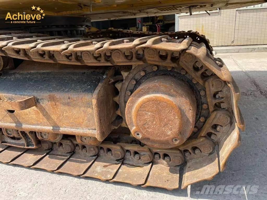 CAT 330 حفارات زحافة