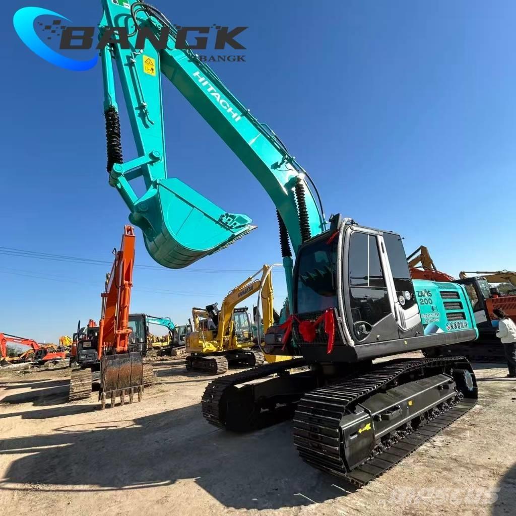 Hitachi Zaxis 200 حفارات زحافة