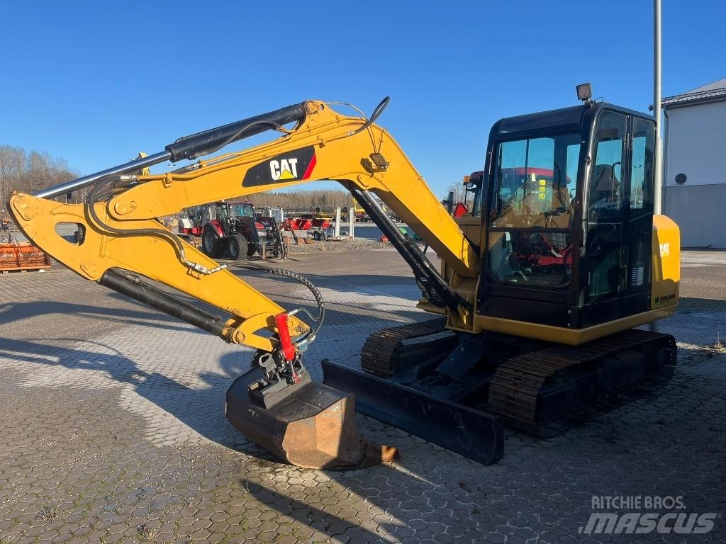 CAT 305.5 E2 حفارات صغيرة أقل من 7 طن (حفارات صغيرة)