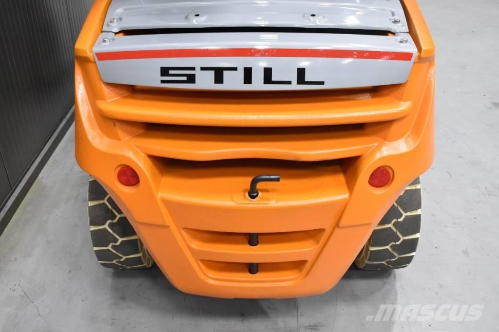 Still RX 70-35 شاحنات الديزل