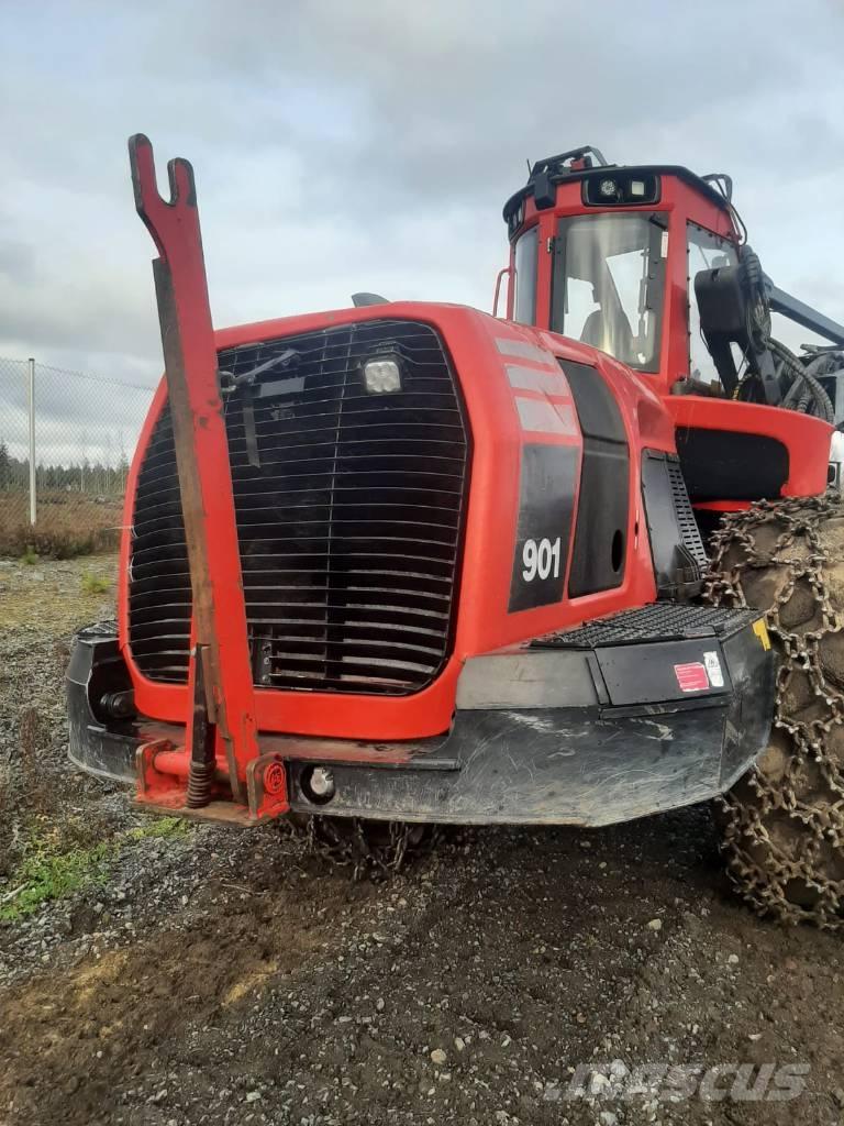 Komatsu 901 حصادات