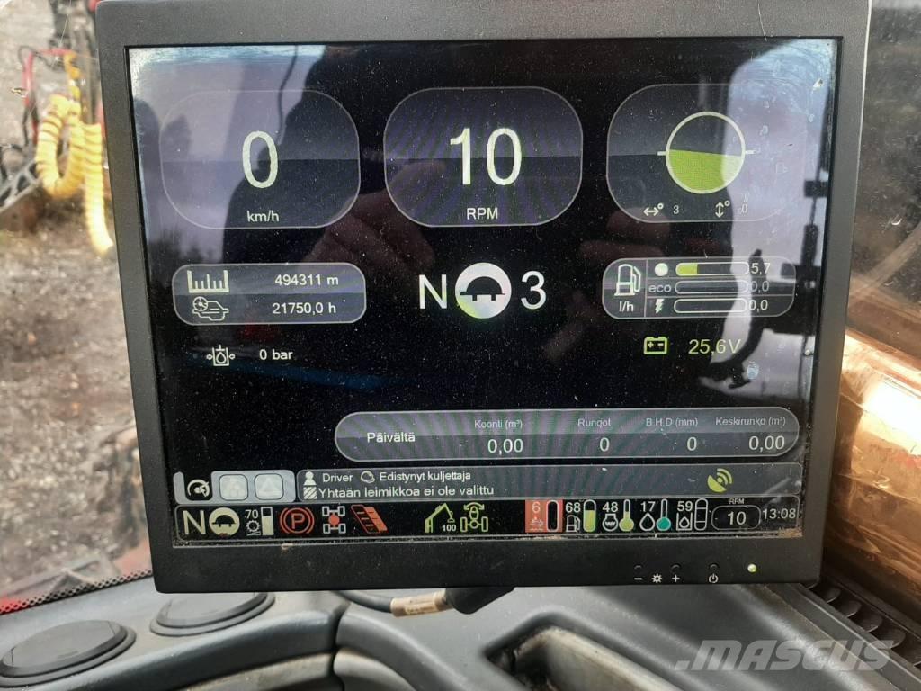 Komatsu 901 حصادات