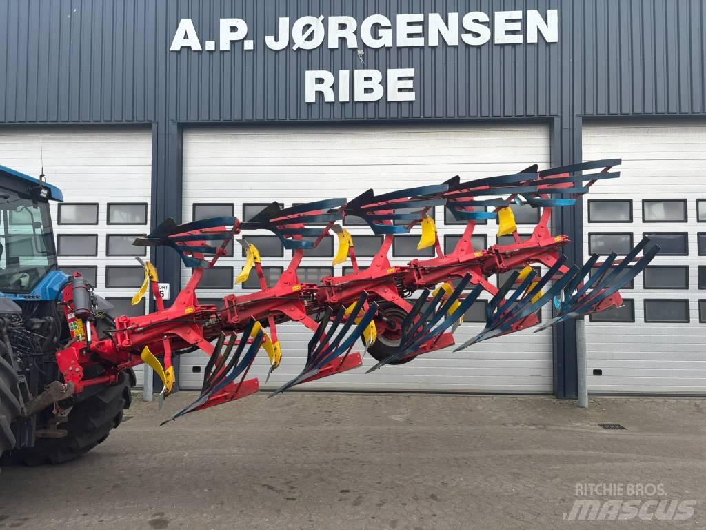 Pöttinger Servo 35 S محاريث عكسية