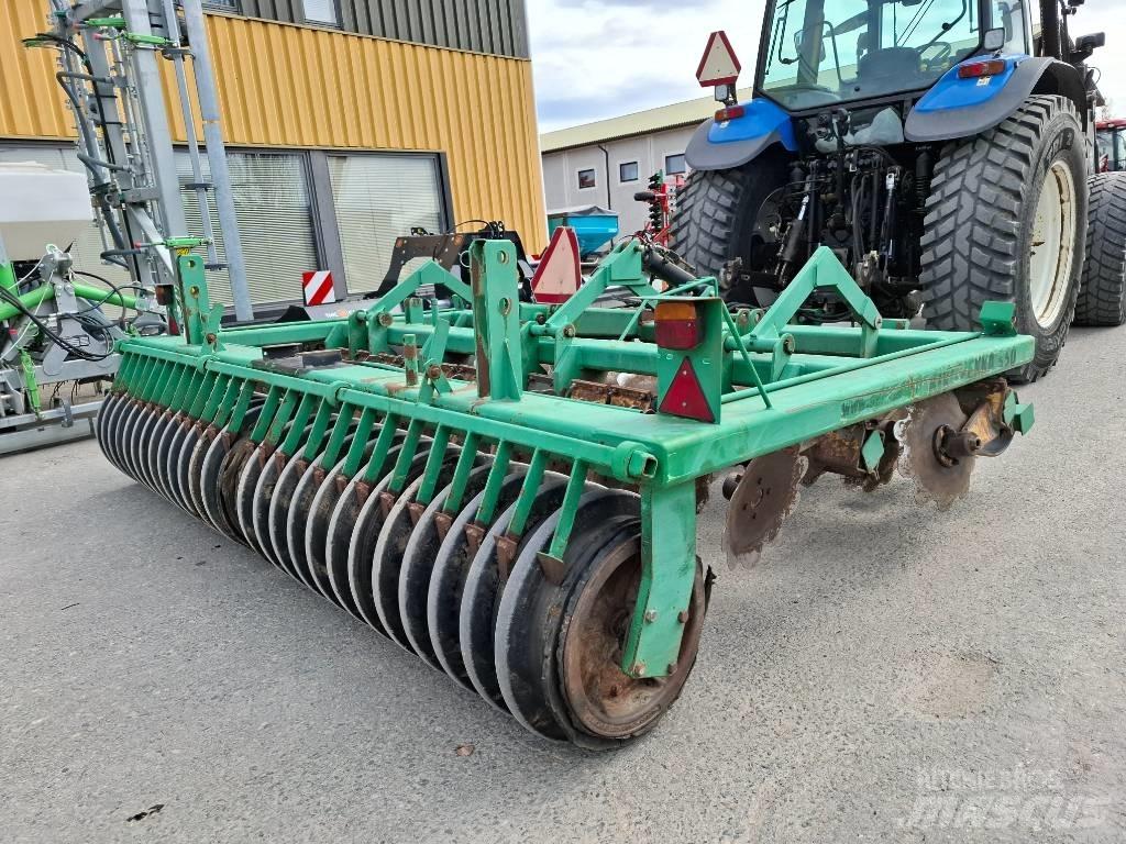 Kivi-Pekka 350 زحافات ساحقة