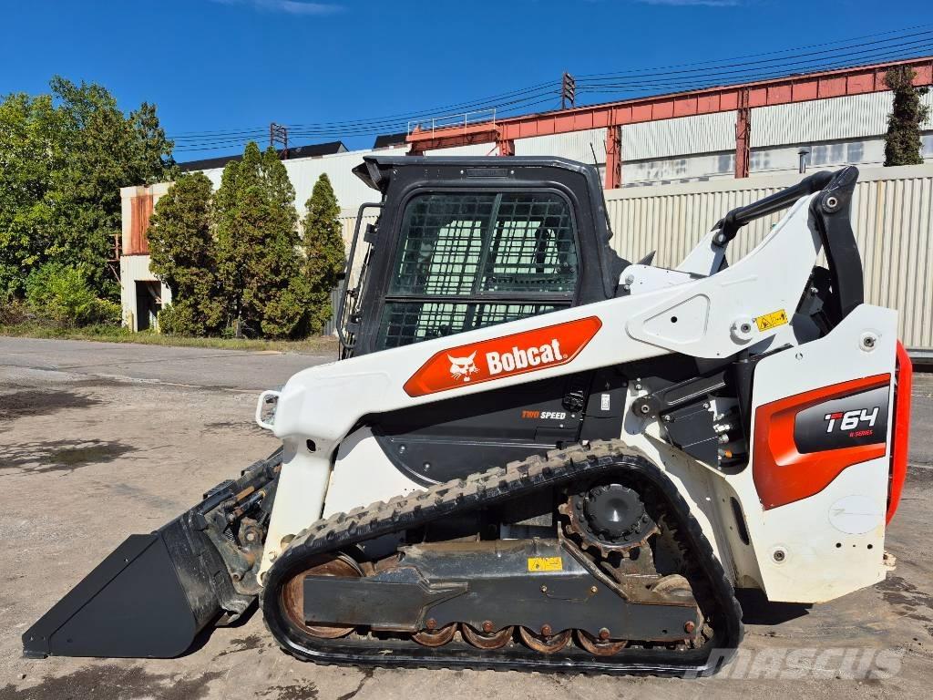 Bobcat T 64 لوادر انزلاقية التوجيه