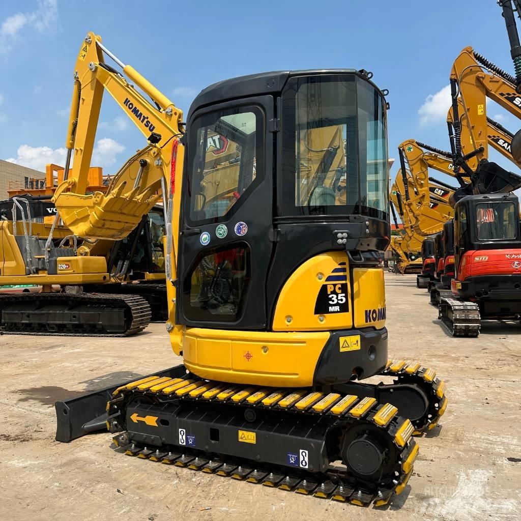 Komatsu PC35MR حفارات صغيرة أقل من 7 طن (حفارات صغيرة)