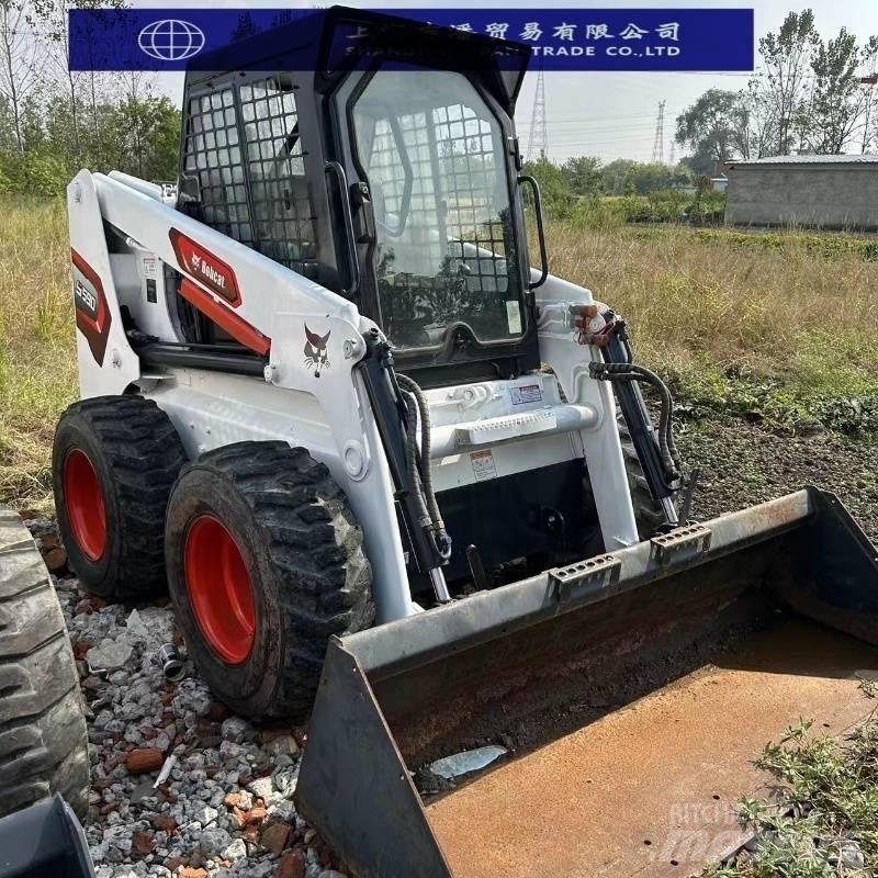 Bobcat S 590 لوادر انزلاقية التوجيه
