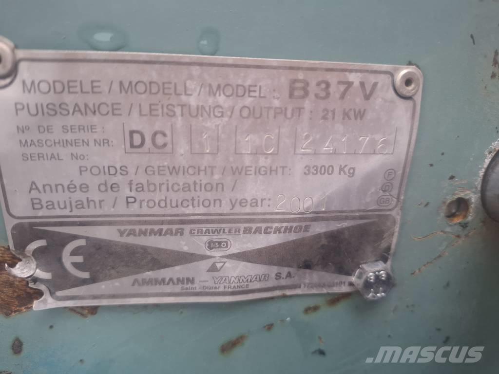 Yanmar B 37 V حفارات صغيرة أقل من 7 طن (حفارات صغيرة)