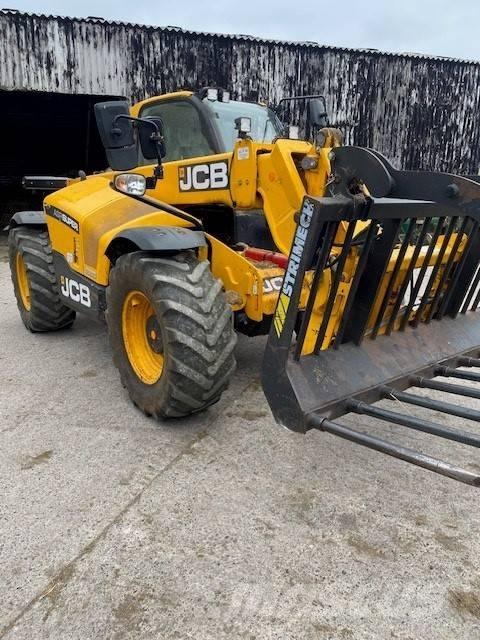 JCB 538-60 معدات مناولة لأغراض الزراعة