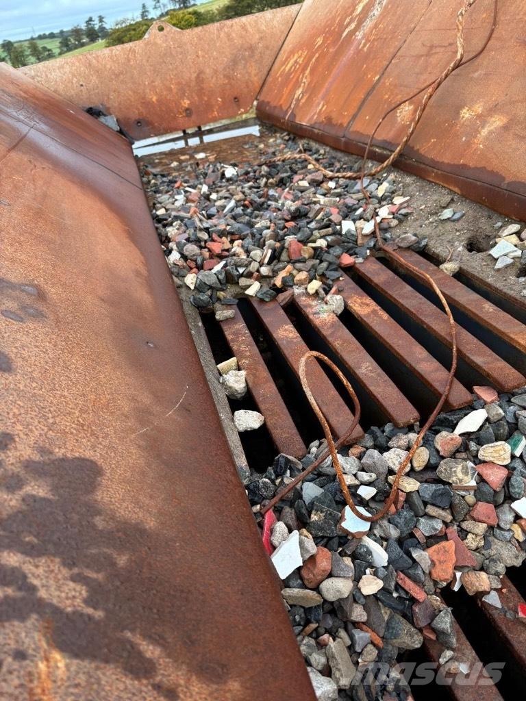 Sandvik QJ 241 الكسارات المتنقلة