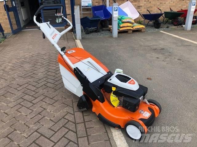 Stihl RM 655.1 RS جز العشب خلف الكهف