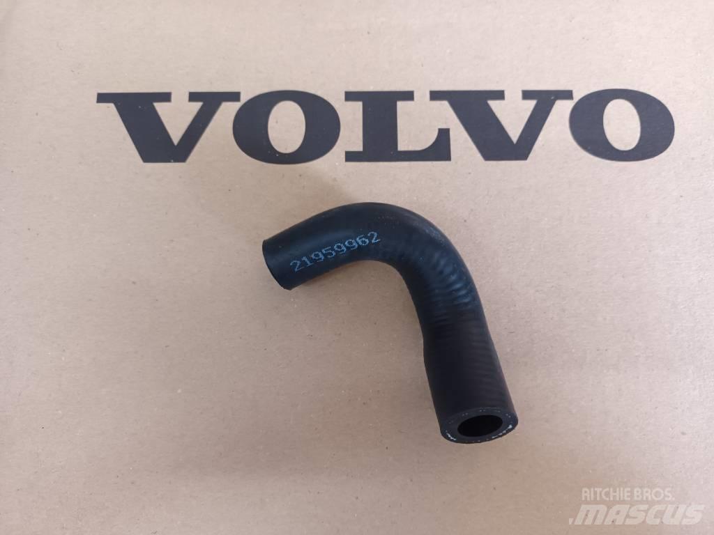 Volvo HOSE 21959962 محركات