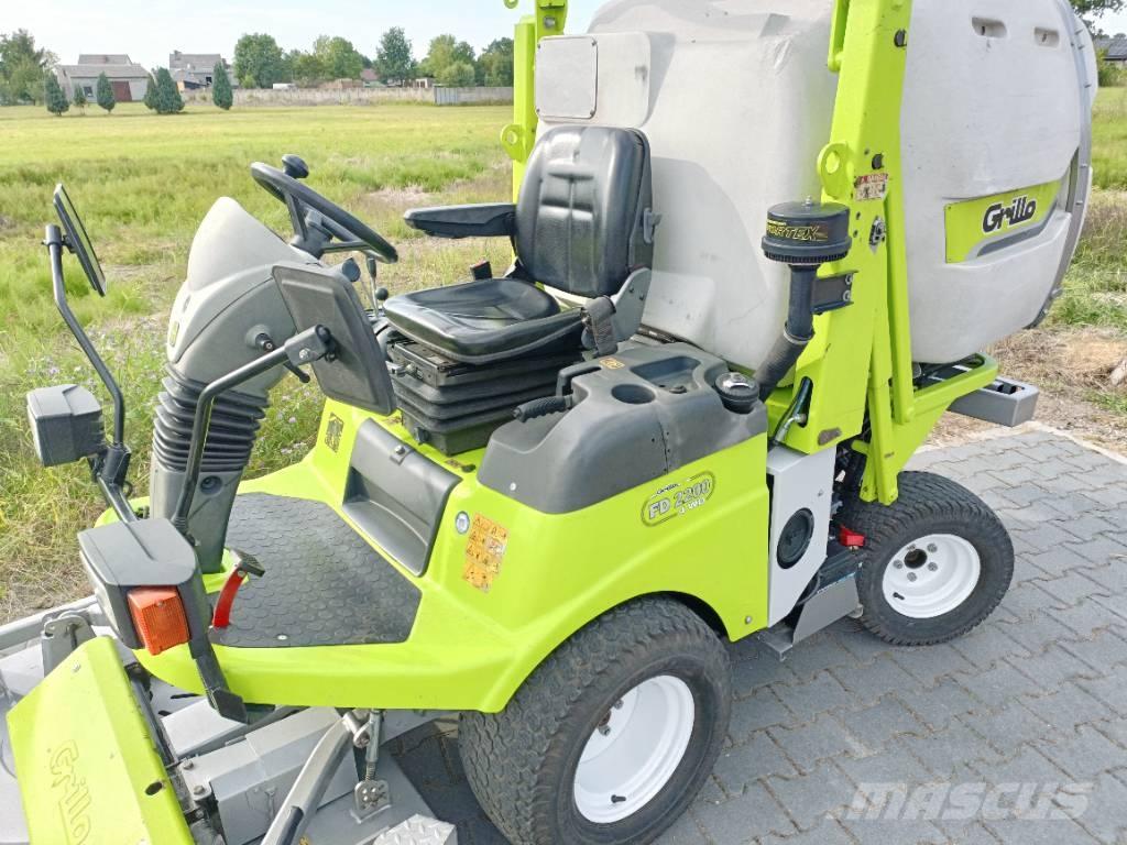 Grillo FD2200 ركوب الحشائش