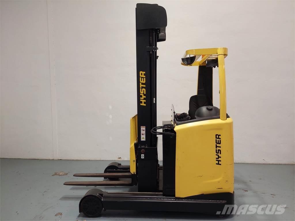Hyster R 2 5 شاحنة مناولة