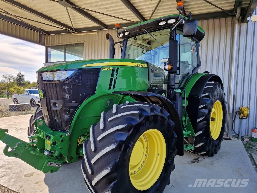 John Deere 7230 R الجرارات