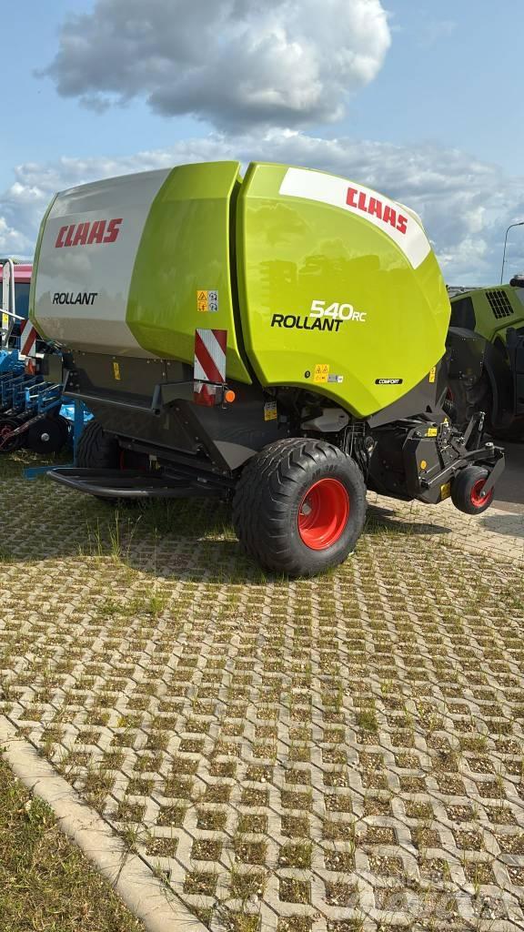 CLAAS Rollant 540 RC محزمات مستديرة