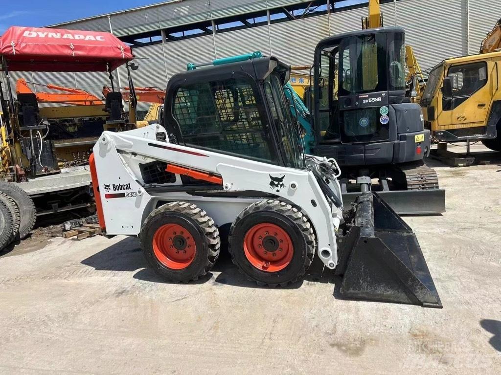 Bobcat S 450 لوادر انزلاقية التوجيه