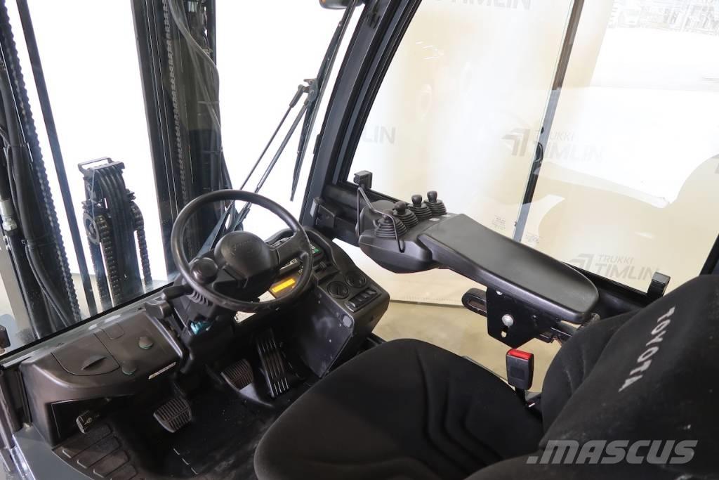 Toyota 52-8FDF25 شاحنات الديزل