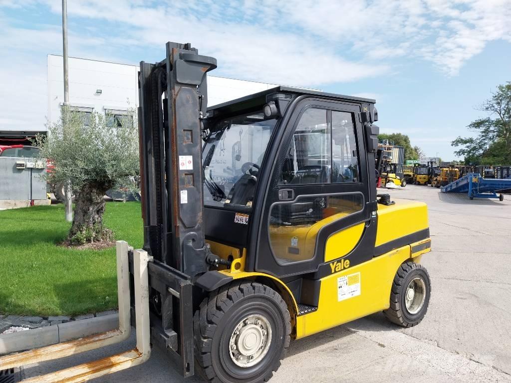 Yale GLP 55 VX شاحنات LPG