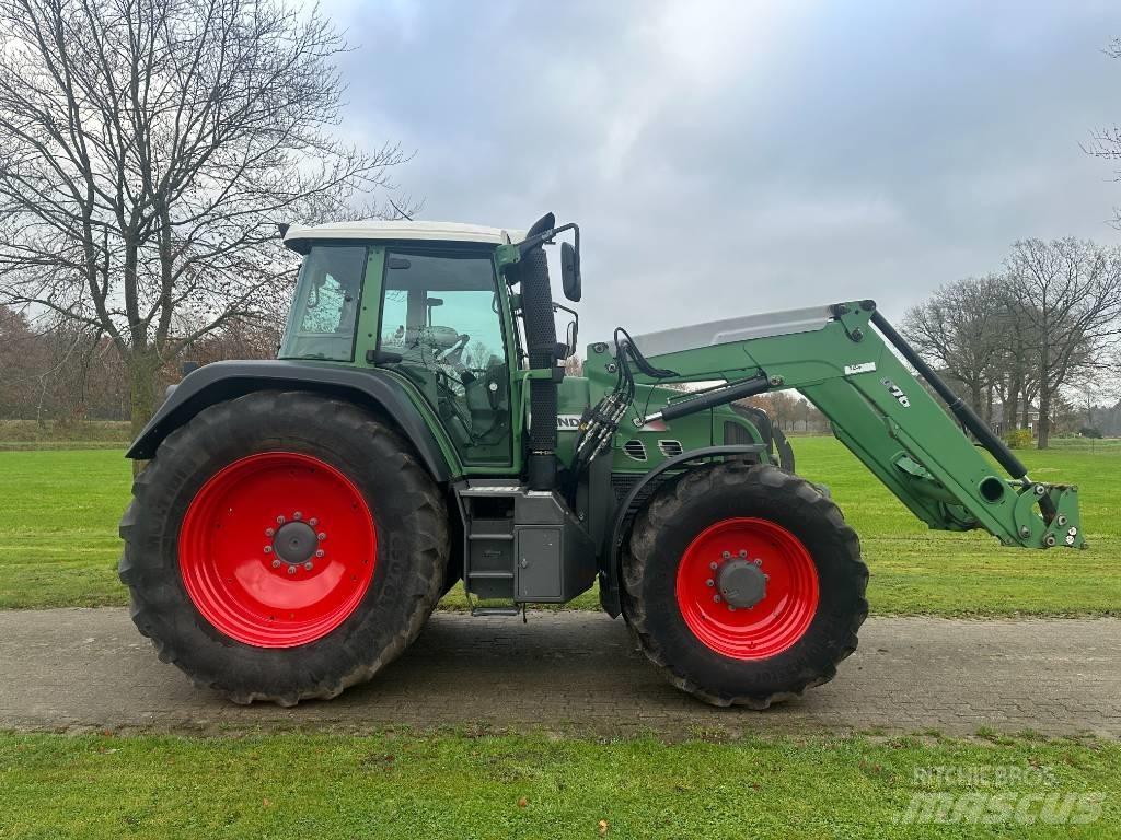 Fendt 718 Vario TMS الجرارات