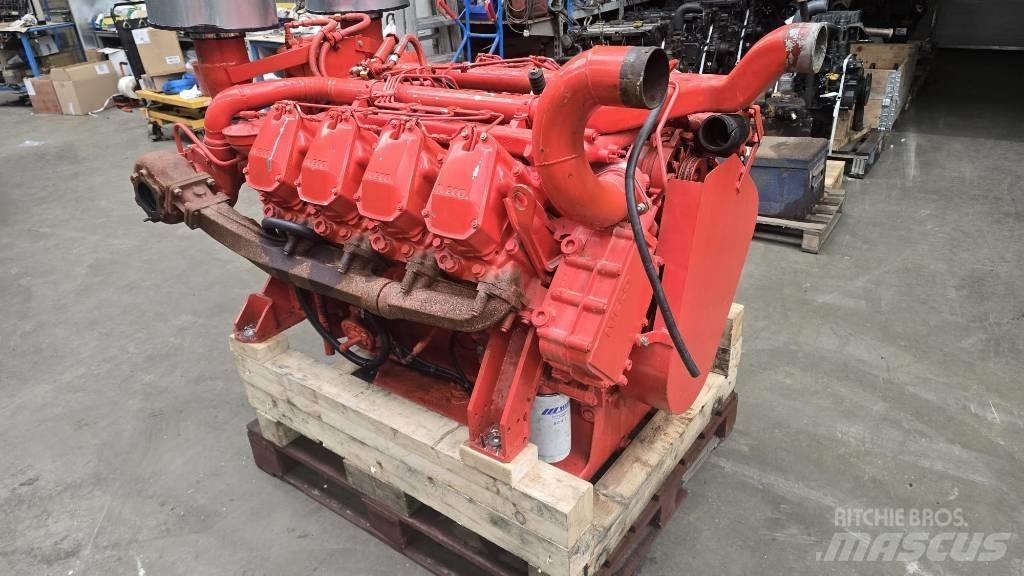 Iveco 8281 SRI V8 محركات