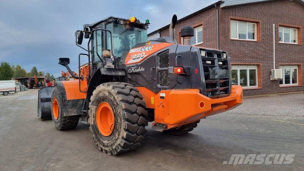 Hitachi ZW 220-6 لوادر بعجل