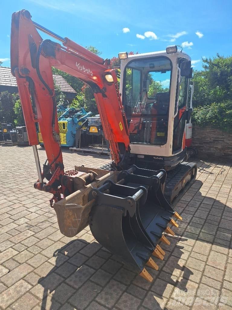 Kubota U 20-3 حفارات صغيرة أقل من 7 طن (حفارات صغيرة)