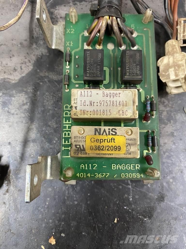 Liebherr E board مكونات أخرى