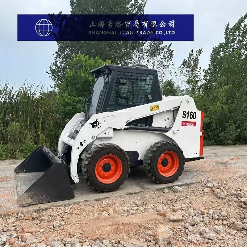 Bobcat s 160 لوادر انزلاقية التوجيه