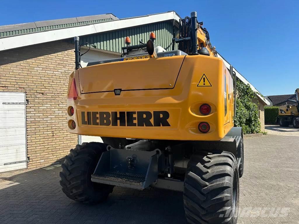 Liebherr A916 حفارات بعجل