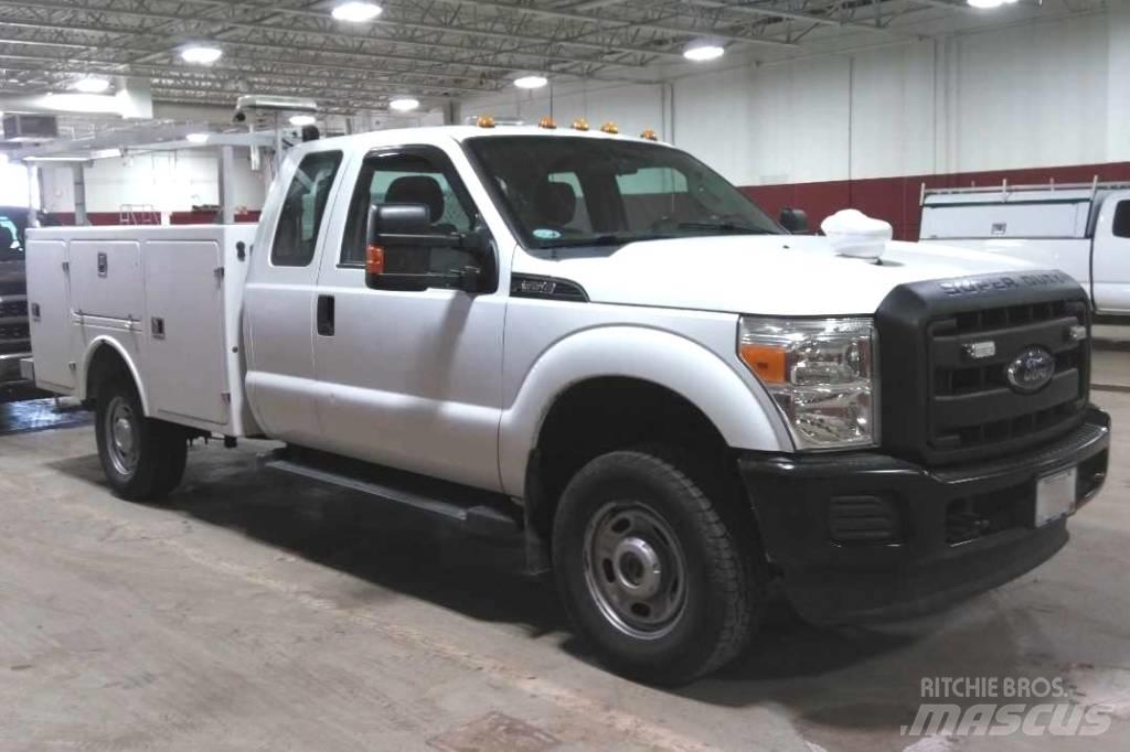 Ford F 350 XL SD شاحنات خفيفة/مفصلية الجوانب