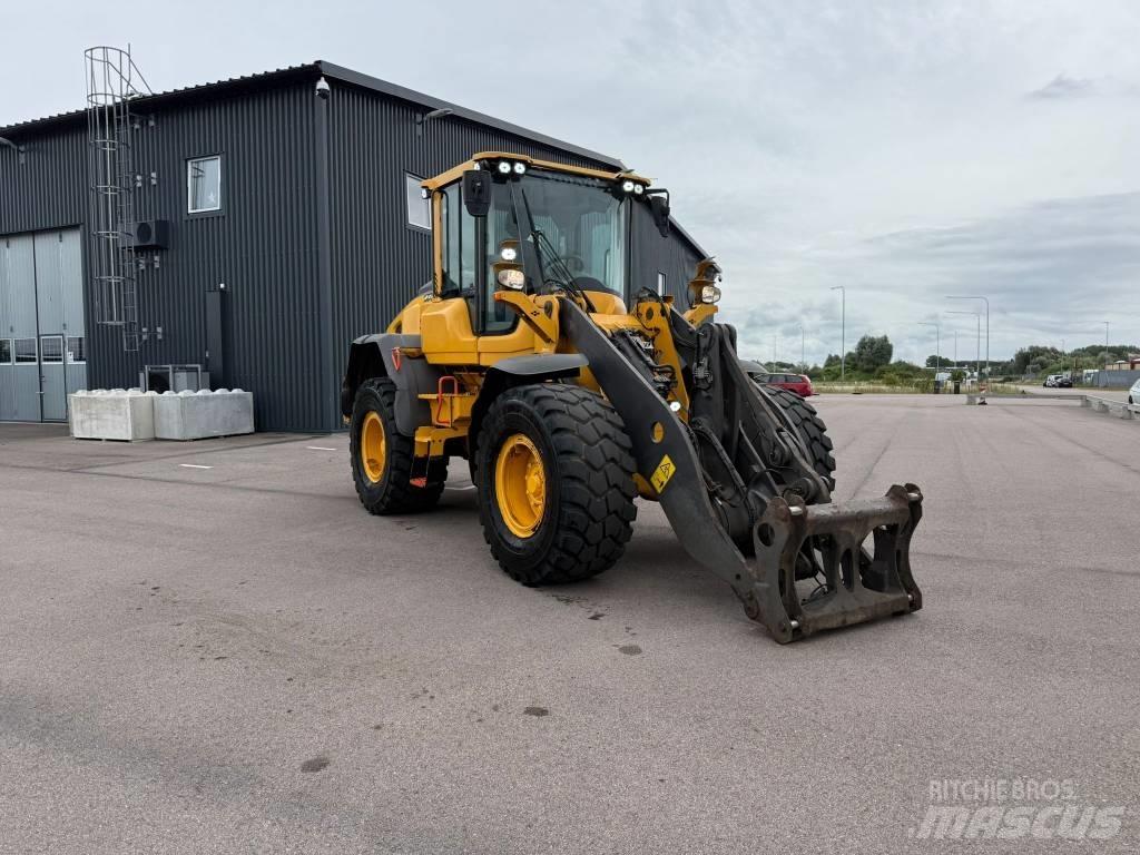 Volvo L 60 H لوادر بعجل