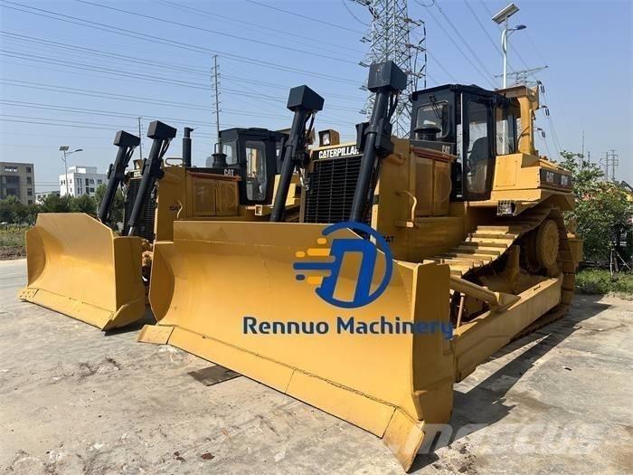 CAT D 7 H بلدوزرات مجنزرة