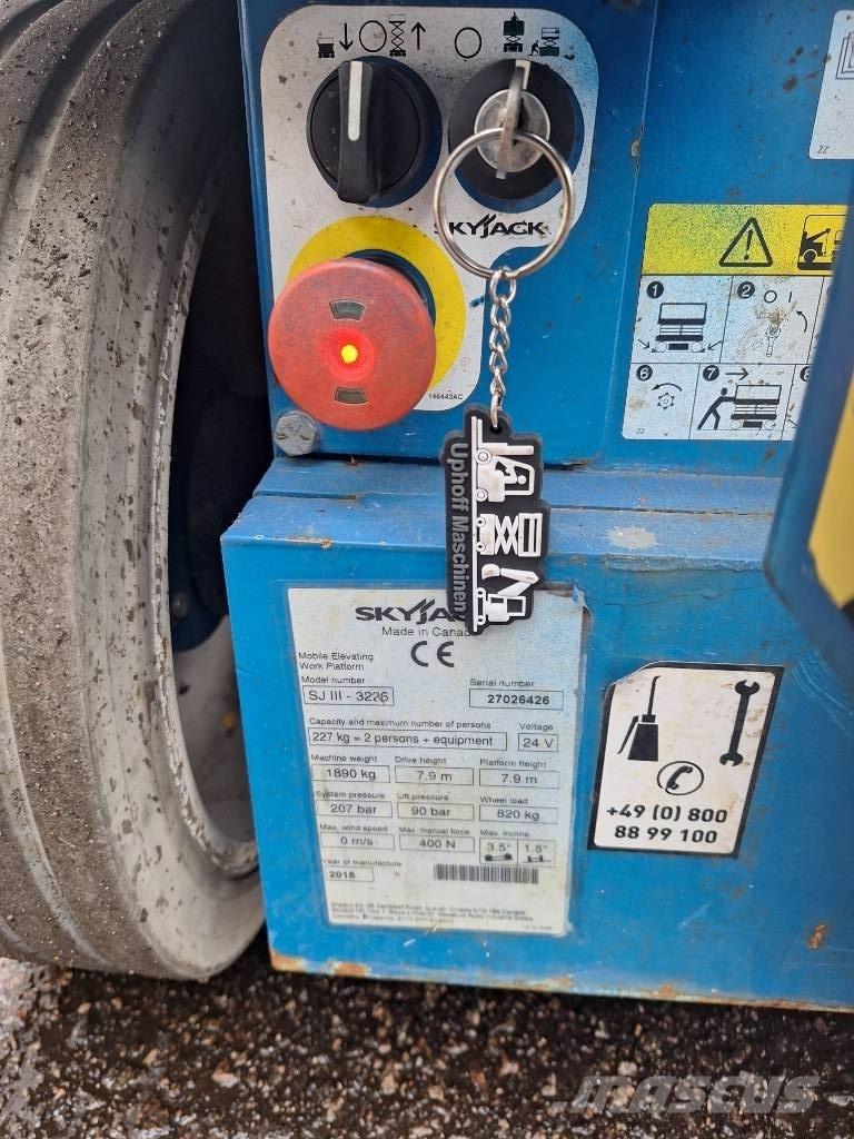 SkyJack SJ 3226 رافعات مقصية الشكل