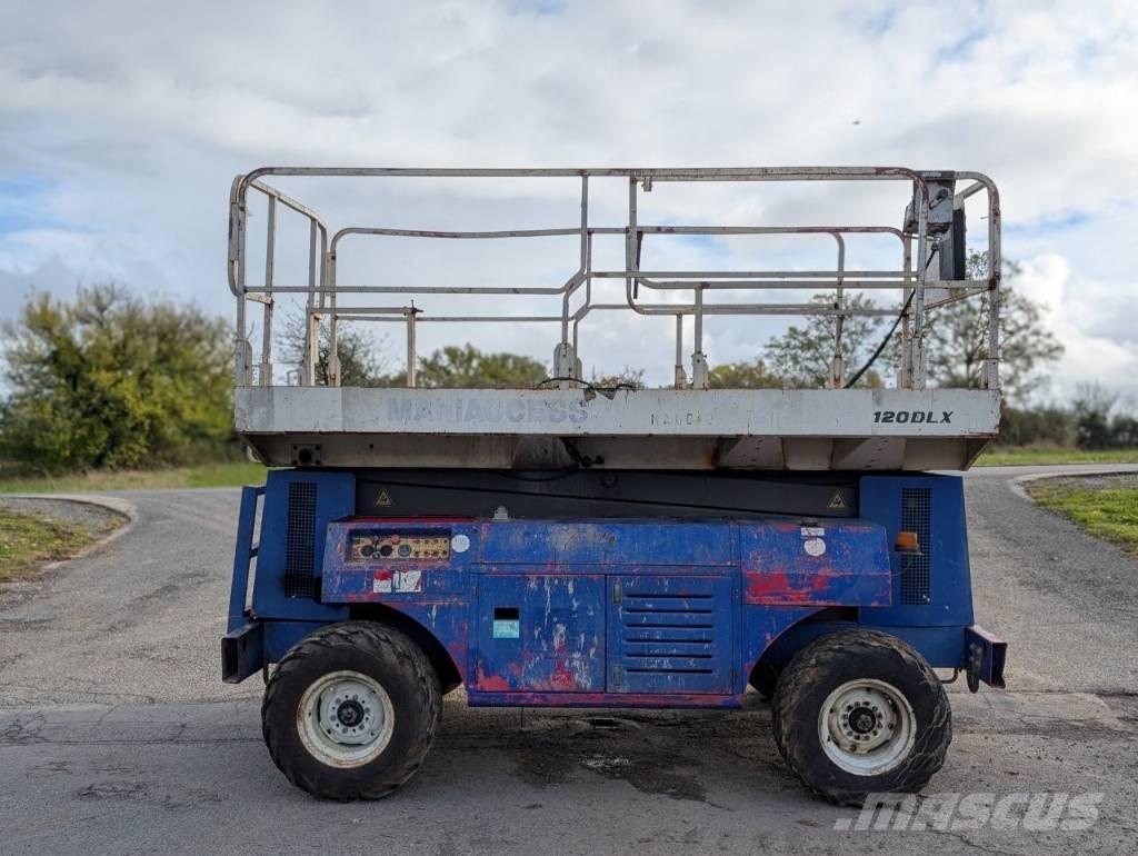 Manitou 120 DLX رافعات ذراع ذاتية الحركة مدمجة