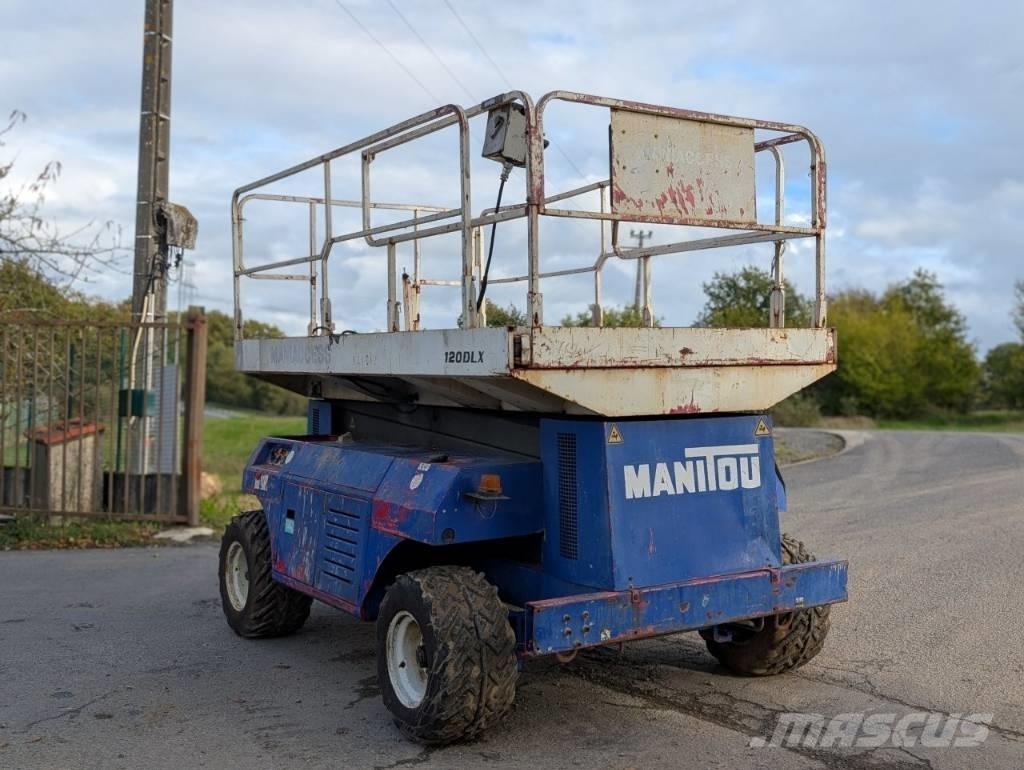 Manitou 120 DLX رافعات ذراع ذاتية الحركة مدمجة