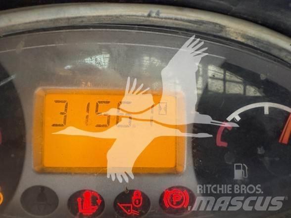 Bobcat T590 لوادر انزلاقية التوجيه