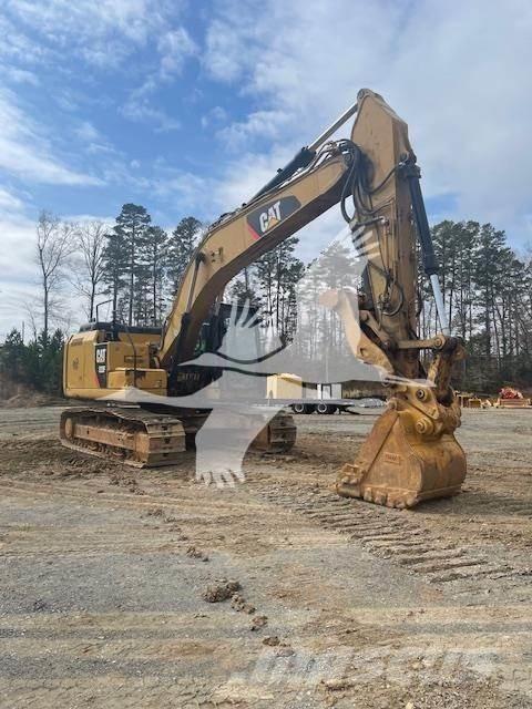 CAT 320FL حفارات زحافة