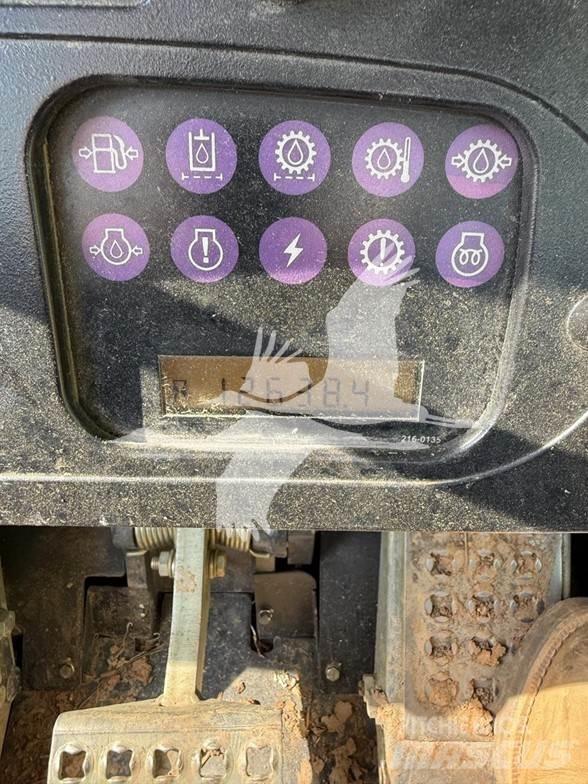 CAT 953C لوادر زحافة