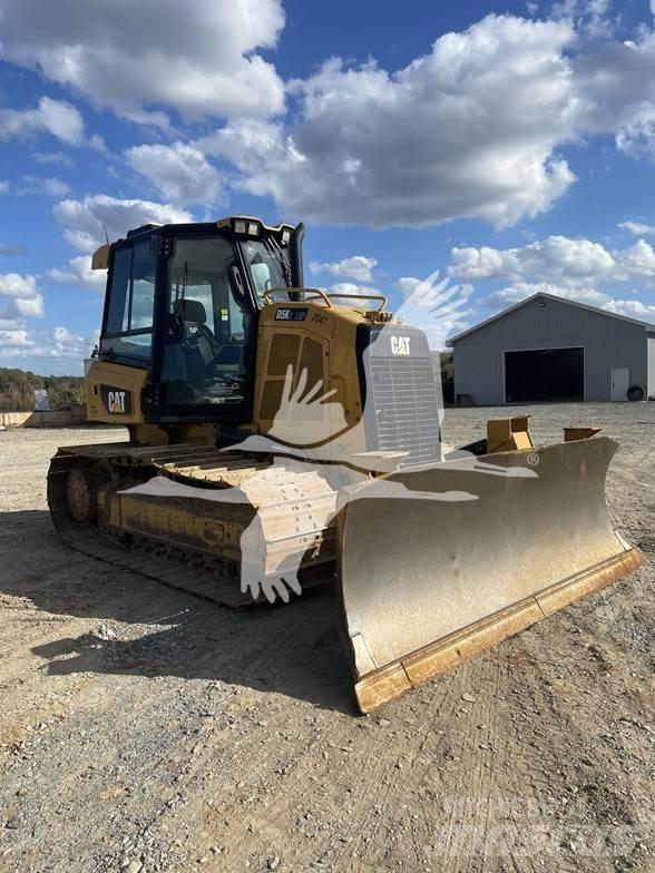CAT D5K2 LGP بلدوزرات مجنزرة