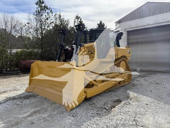 CAT D6 بلدوزرات مجنزرة