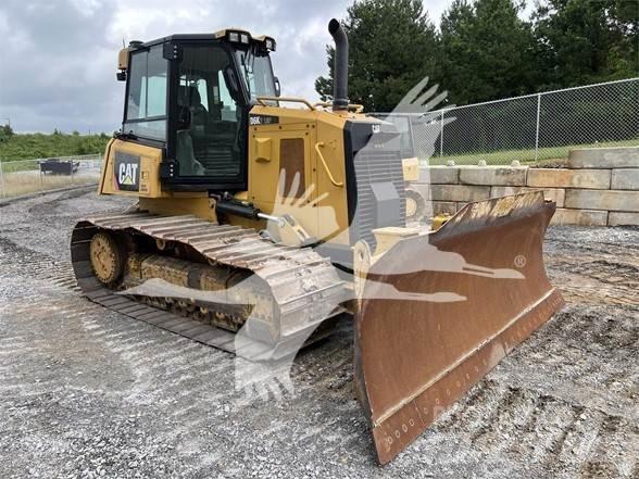 CAT D6K2 LGP بلدوزرات مجنزرة