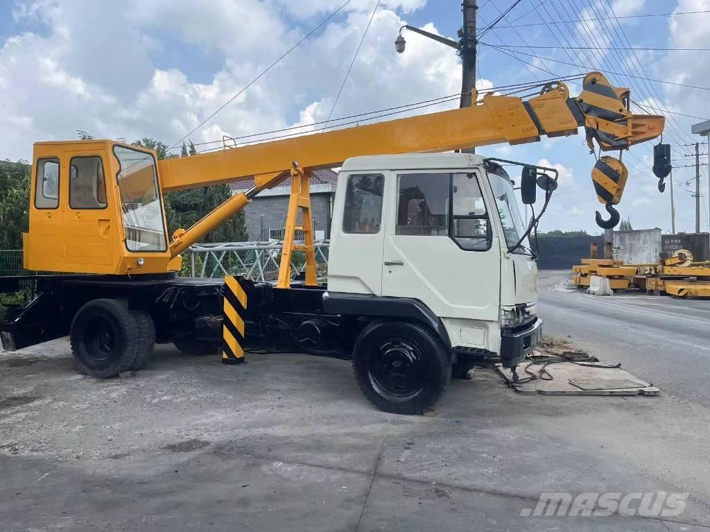 Tadano TS 80 R-1 رافعات صالحة لكل أنواع الطرق