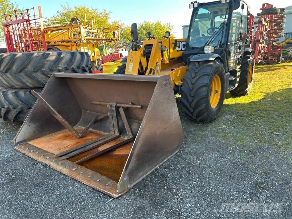 JCB 541-70 AGRIPRO رافعات سلة تلسكوبية