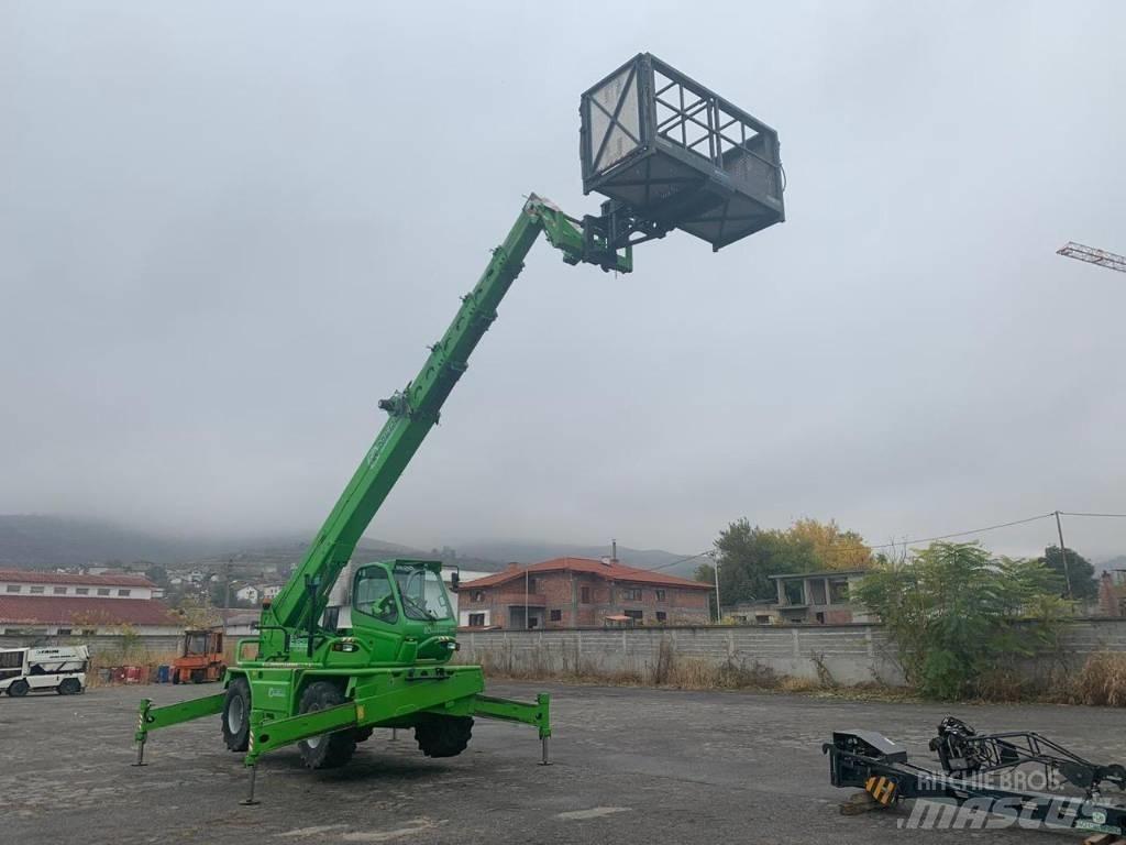 Merlo 40.25 مناولات متداخلة