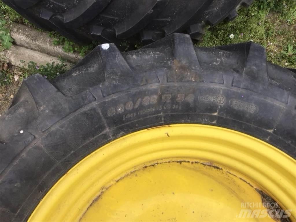 Michelin 420/85R34 الإطارات والعجلات والحافات