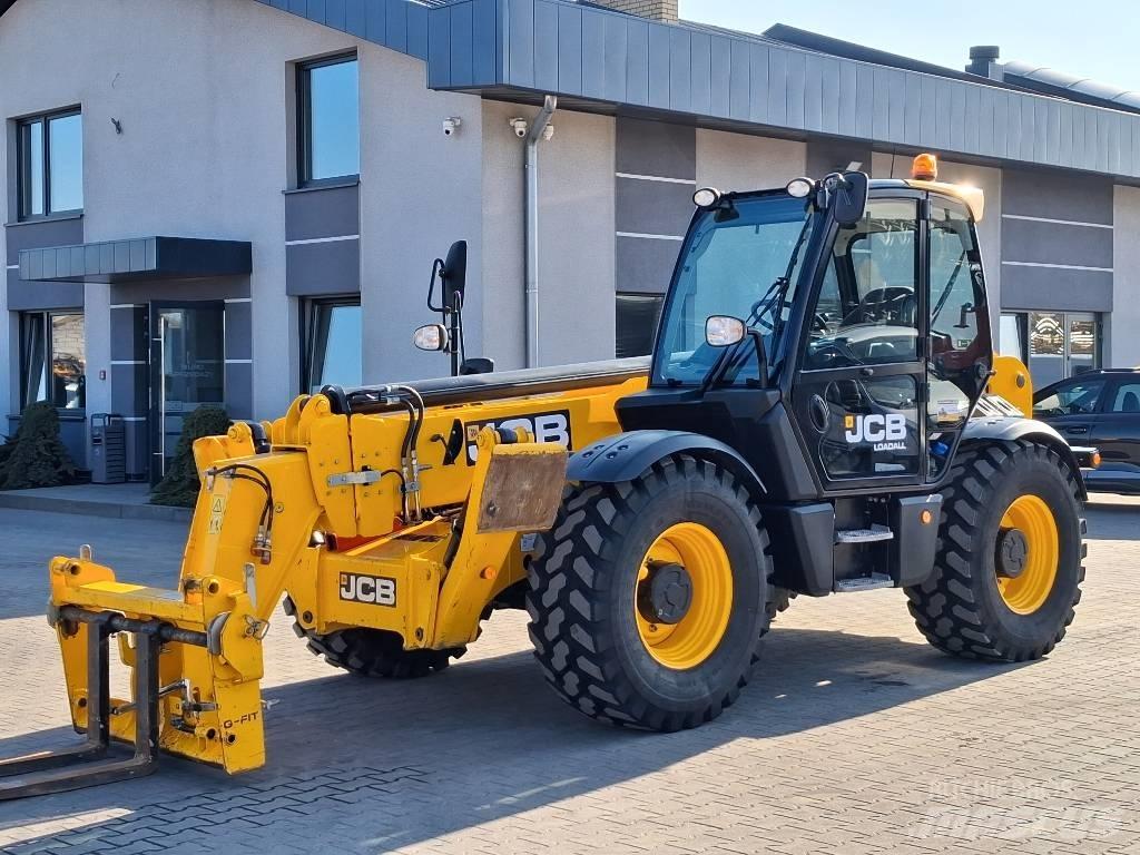 JCB 540-140 مناولات متداخلة