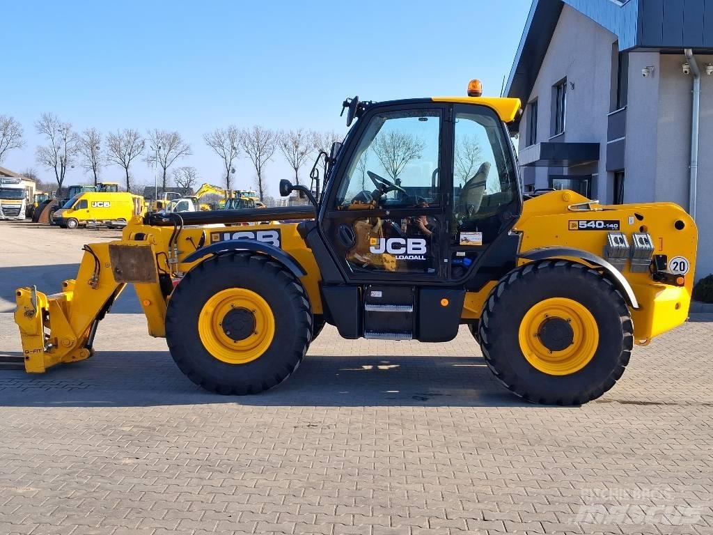 JCB 540-140 مناولات متداخلة